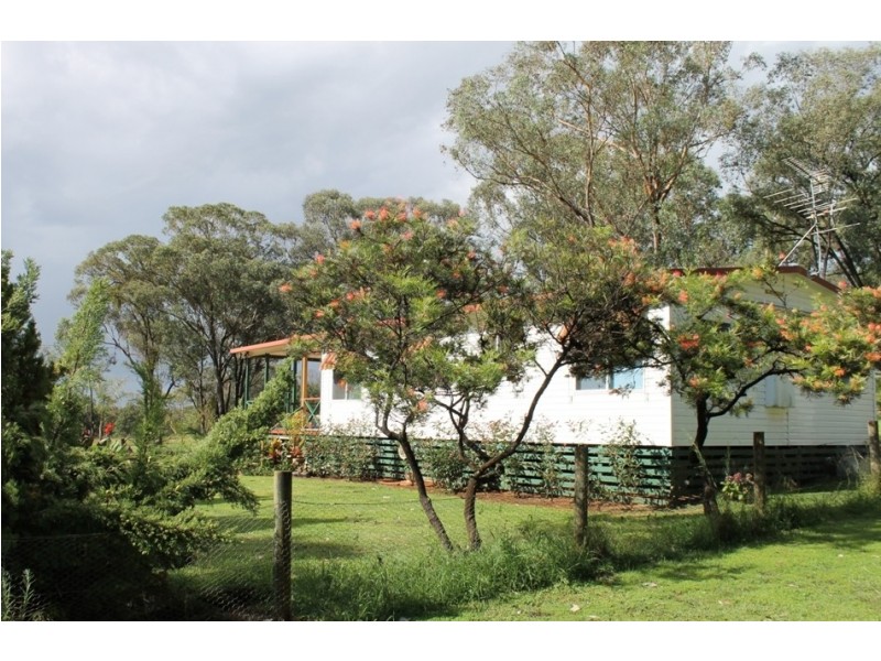“Twisted Gum” Guyra Road, Inverell NSW 2360