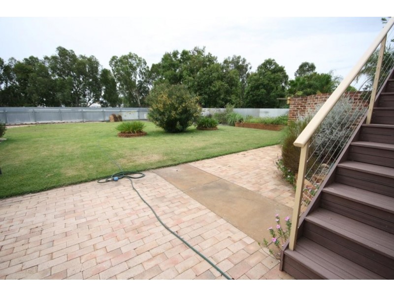 9 Huxley Street, Narrabri NSW 2390