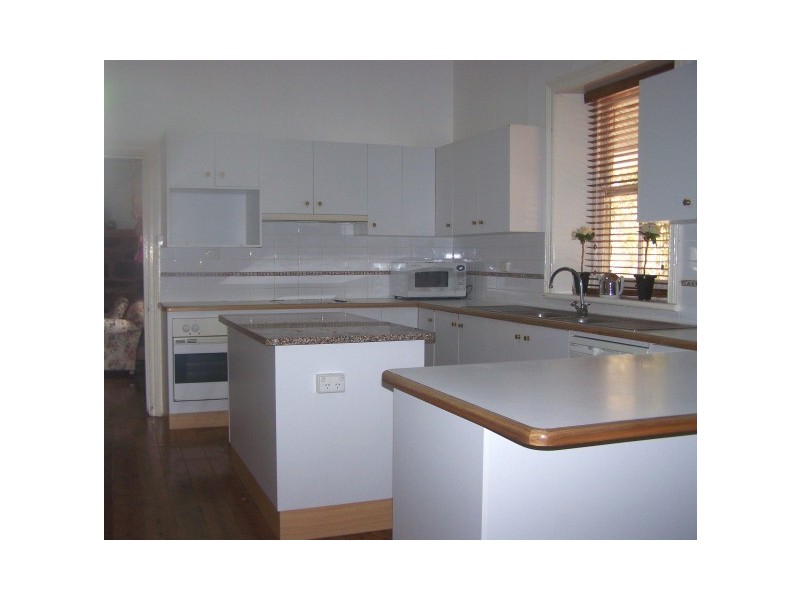 “Mountain View”, Wellington NSW 2820