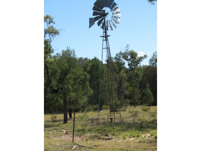 490 Farr Park Rd, Wee Waa NSW 2388