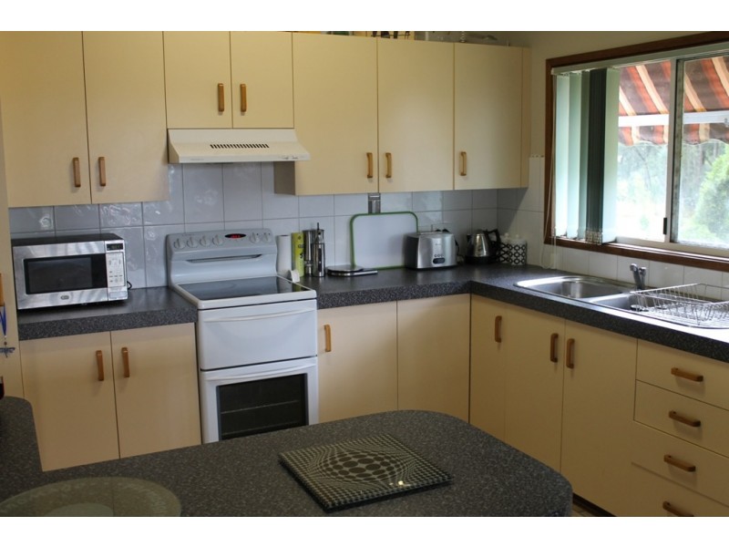 TWISTED GUM Guyra Road, Inverell NSW 2360