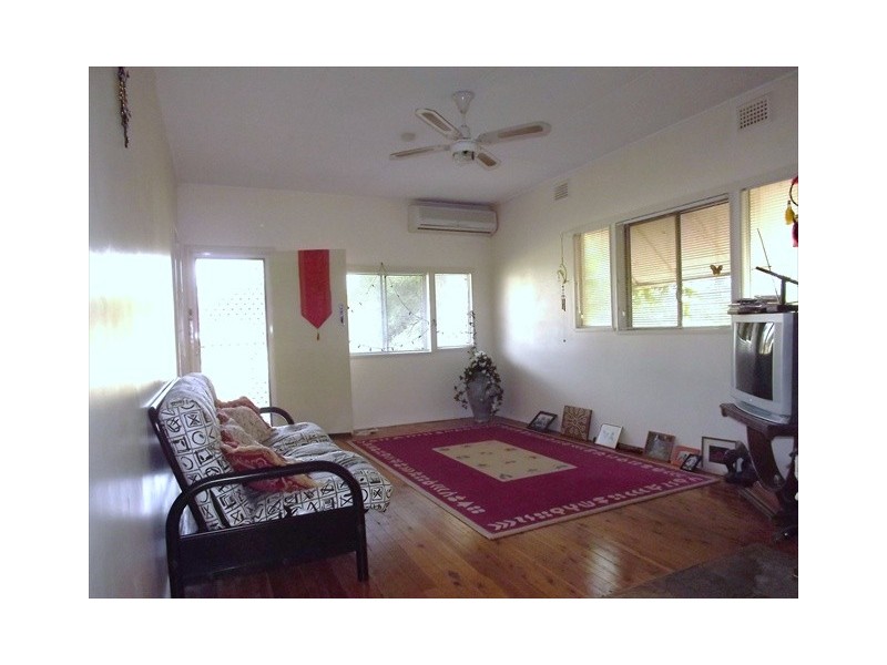 73 Edwards St, Coonabarabran NSW 2357