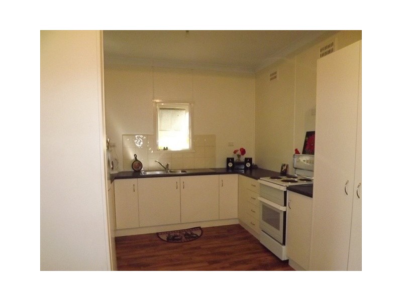 73 Edwards St, Coonabarabran NSW 2357