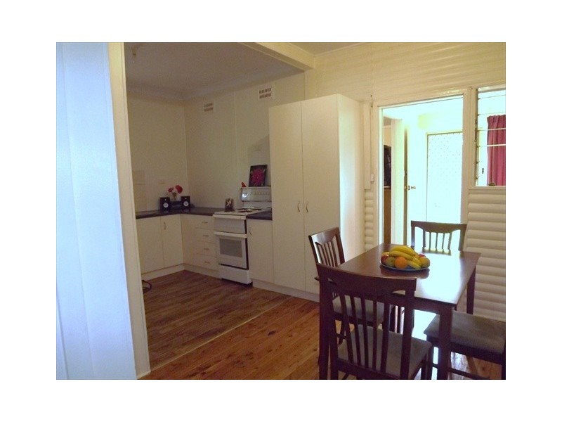 73 Edwards St, Coonabarabran NSW 2357