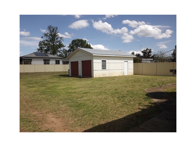 36 Edwards Street, Coonabarabran NSW 2357