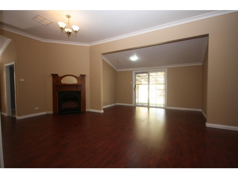 95 Gibbons Street, Narrabri NSW 2390