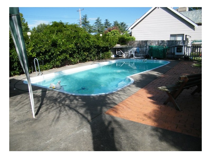 35 Henry St, Quirindi NSW 2343