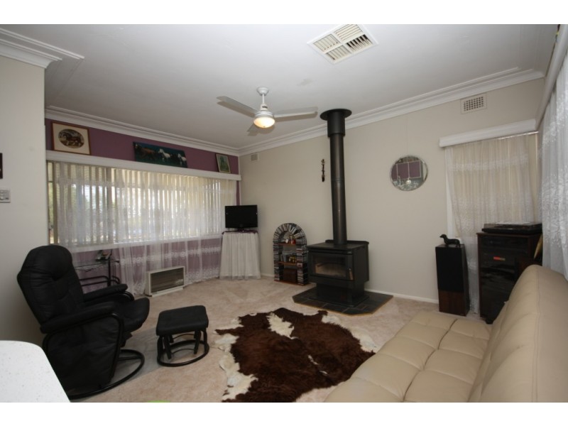 109 Alma Street, Wee Waa NSW 2388