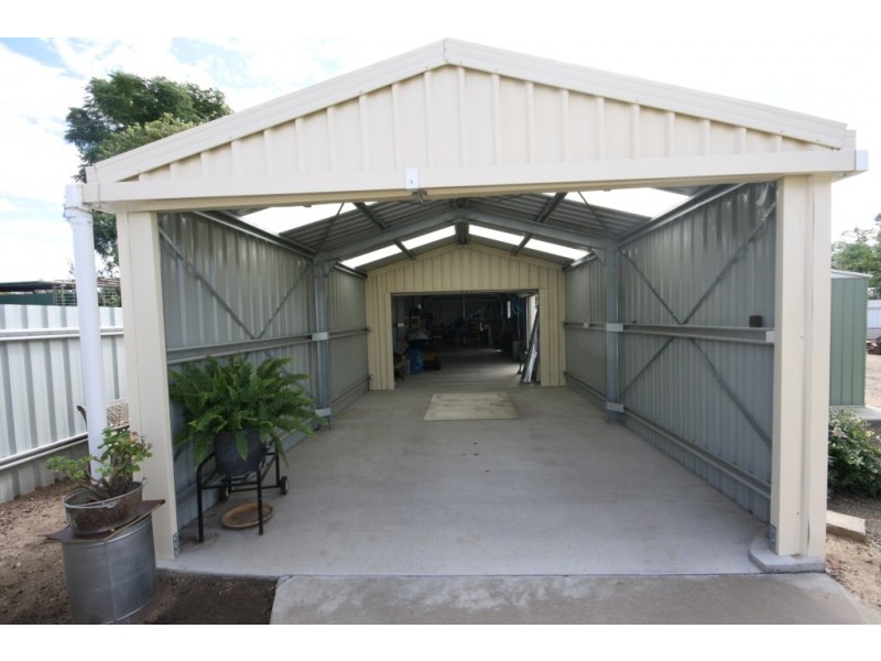 109 Alma Street, Wee Waa NSW 2388