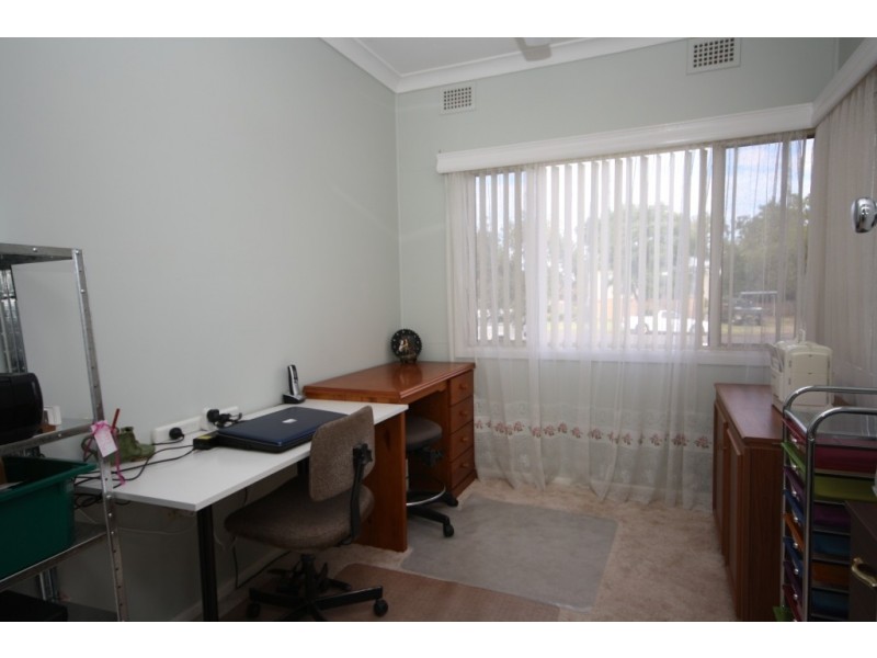 109 Alma Street, Wee Waa NSW 2388