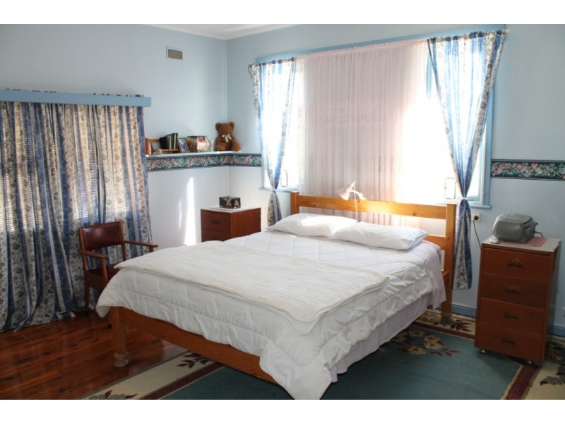 5a Granville Street, Inverell NSW 2360