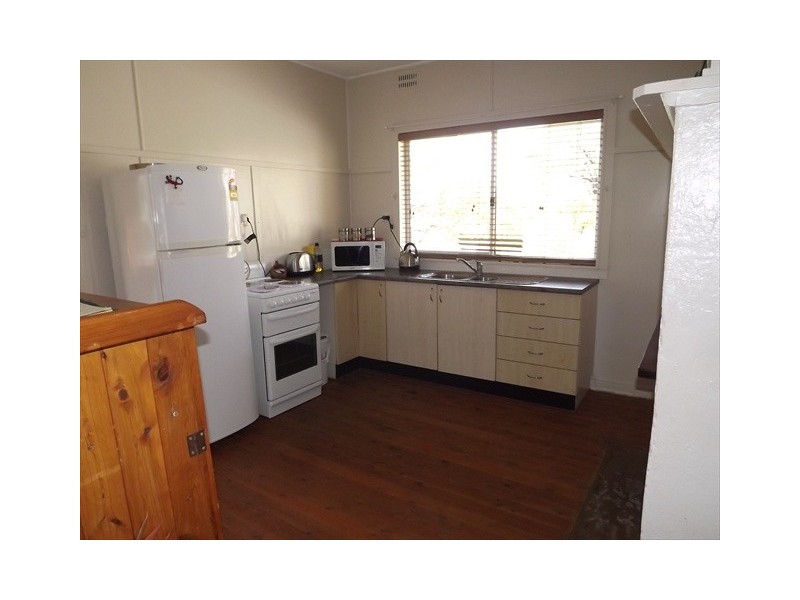 7 Dalgarno St, Coonabarabran NSW 2357