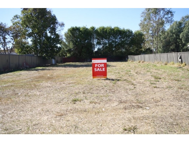 36 Charles Street, Wee Waa NSW 2388