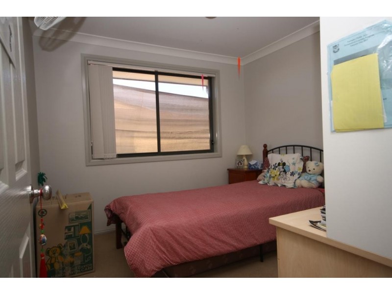 8 Cunningham Close, Narrabri NSW 2390