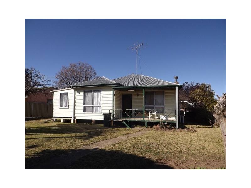 82 Timor St, Coonabarabran NSW 2357