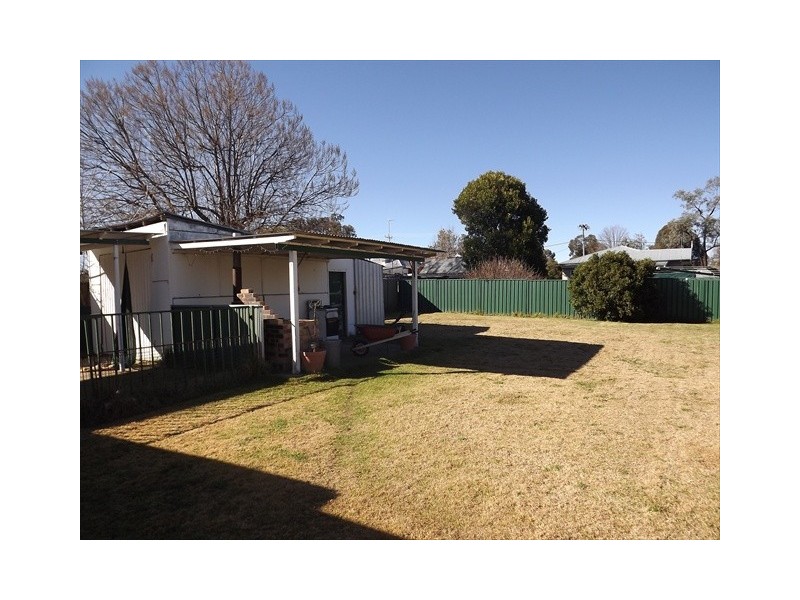 82 Timor St, Coonabarabran NSW 2357