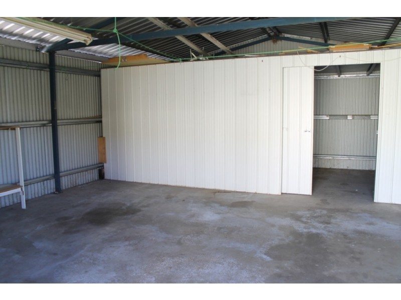 8 Colin Street, Inverell NSW 2360