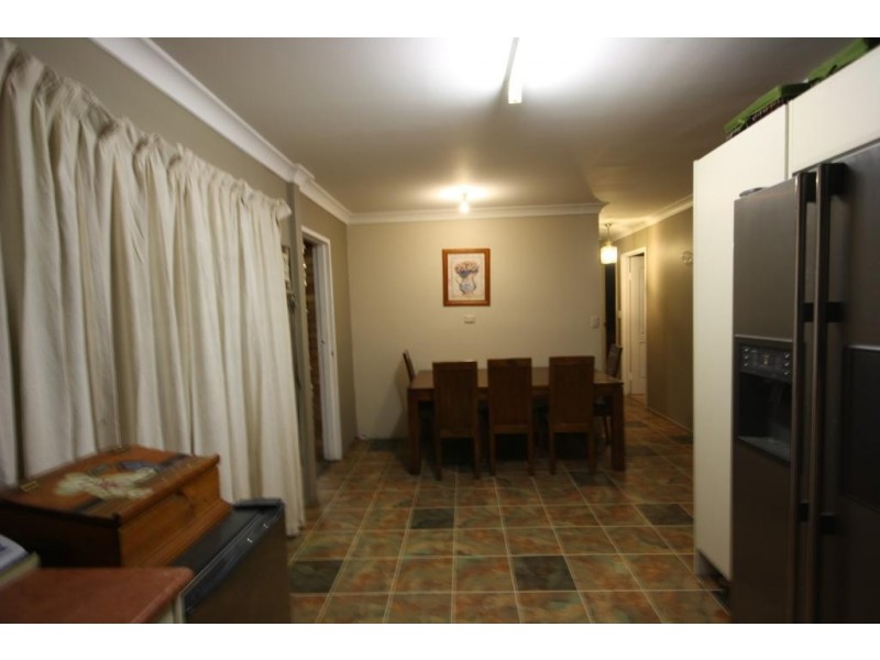 5 James Hibbens Avenue, Wee Waa NSW 2388