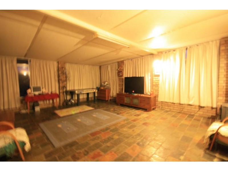 5 James Hibbens Avenue, Wee Waa NSW 2388