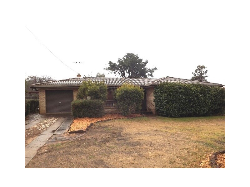 3 King St, Coonabarabran NSW 2357