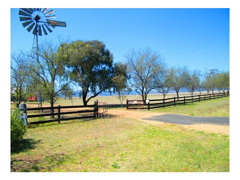 57 Stanley Crescent, Quirindi NSW 2343