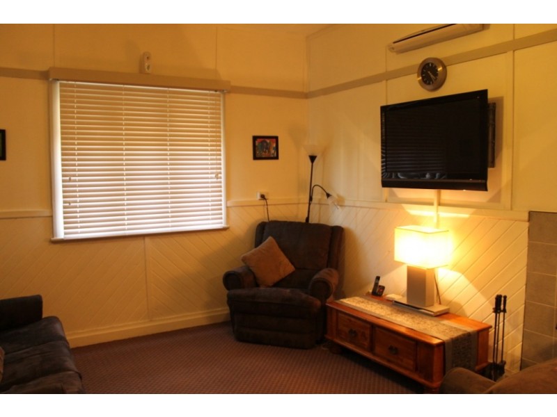 62 Granville Street, Inverell NSW 2360