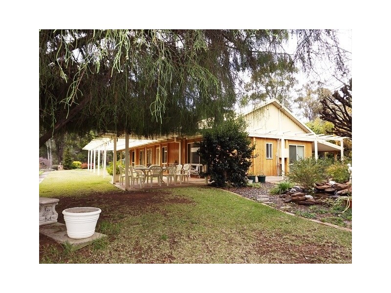 Hilldale Carrington Lane, Coonabarabran NSW 2357