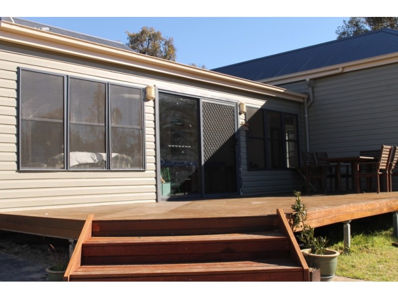 OLD LAURISTON Gwydir Highway, Inverell NSW 2360