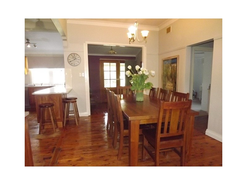 43 Cowper St, Coonabarabran NSW 2357