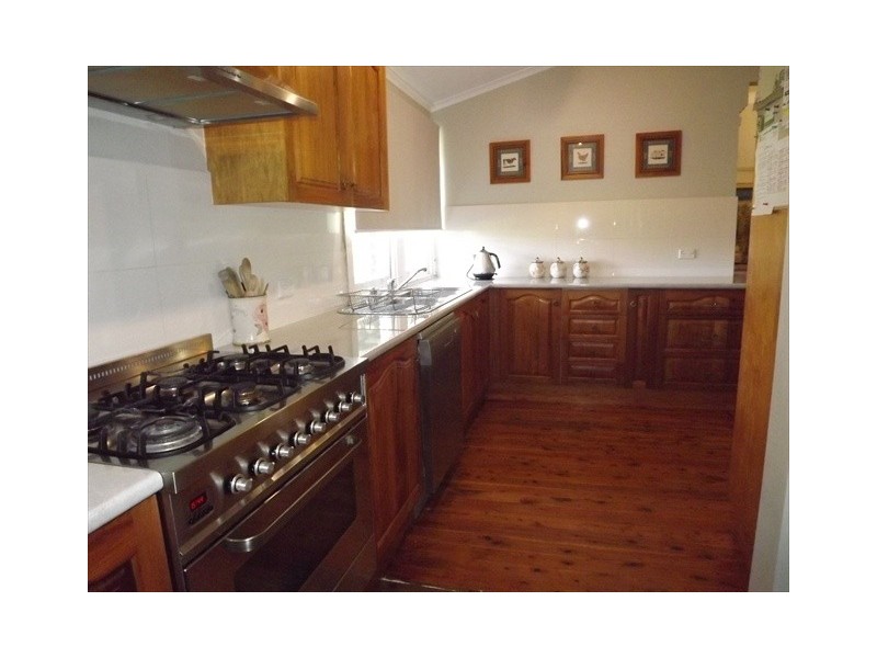 43 Cowper St, Coonabarabran NSW 2357