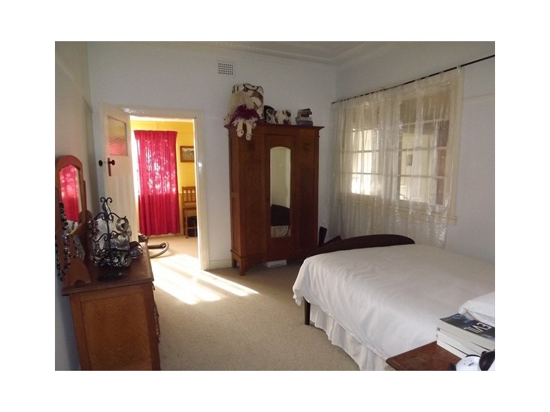 43 Cowper St, Coonabarabran NSW 2357