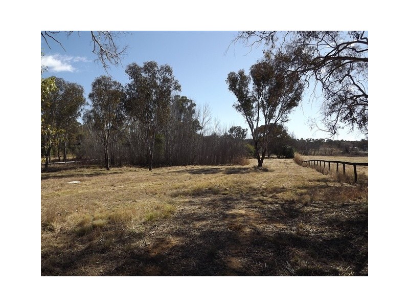 1-15 Drummond St, Coonabarabran NSW 2357