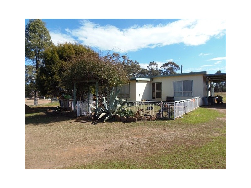 128 Namoi St, Baradine NSW 2396