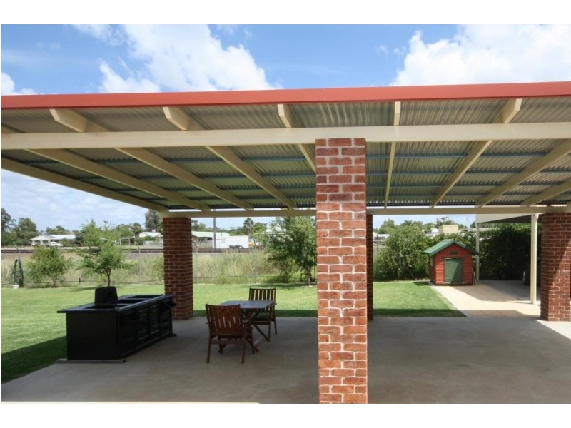 19 Mooloobar Street, Narrabri NSW 2390