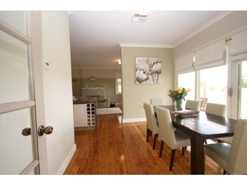 19 Mooloobar Street, Narrabri NSW 2390