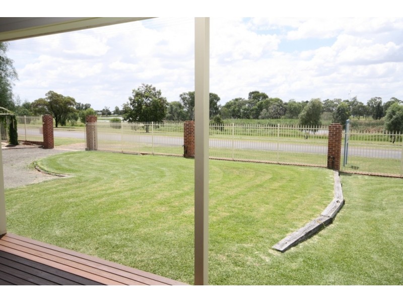 19 Mooloobar Street, Narrabri NSW 2390