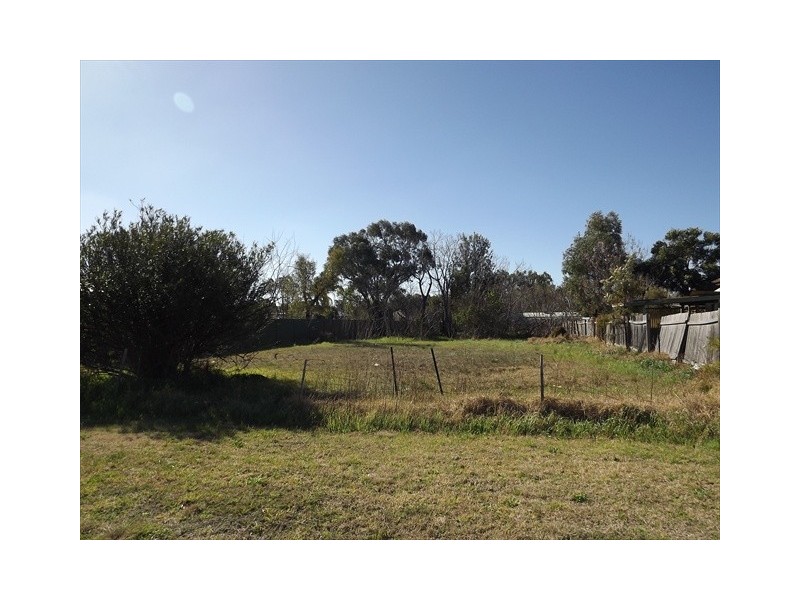 25 Macquarie St, Baradine NSW 2396