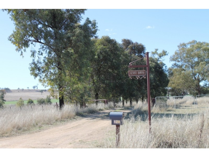 SUNNYDOWNS Gragin Boundary Road, Inverell NSW 2360