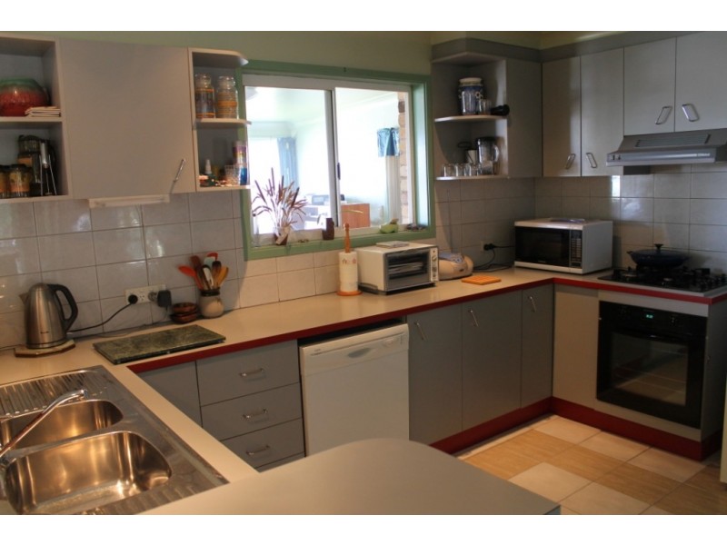 54 Warialda Road, Inverell NSW 2360