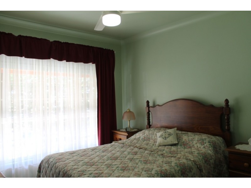 54 Warialda Road, Inverell NSW 2360