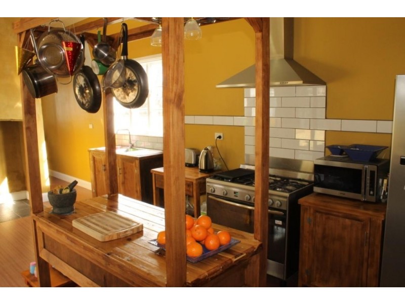 33 Granville Street, Inverell NSW 2360