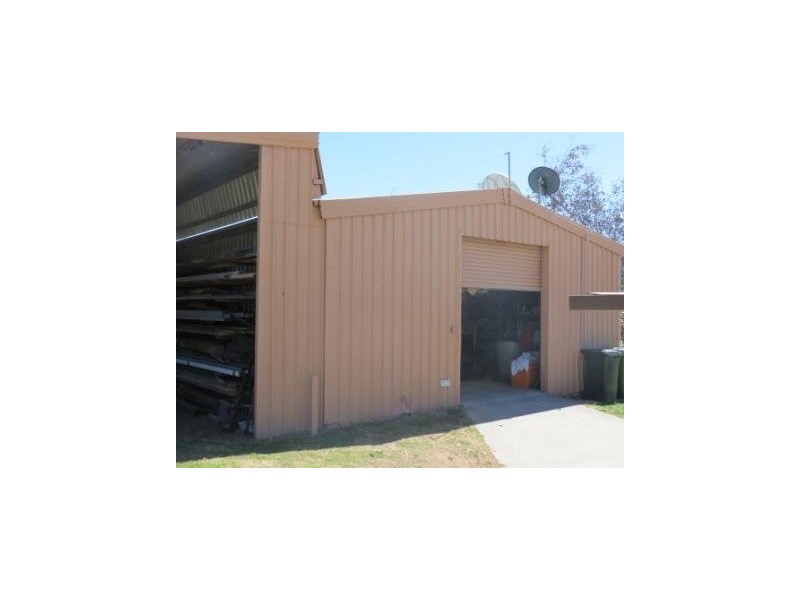 90 Yarraman Rd, Muswellbrook NSW 2333