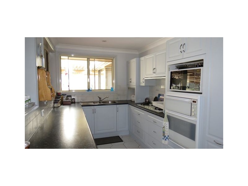 90 Yarraman Rd, Muswellbrook NSW 2333