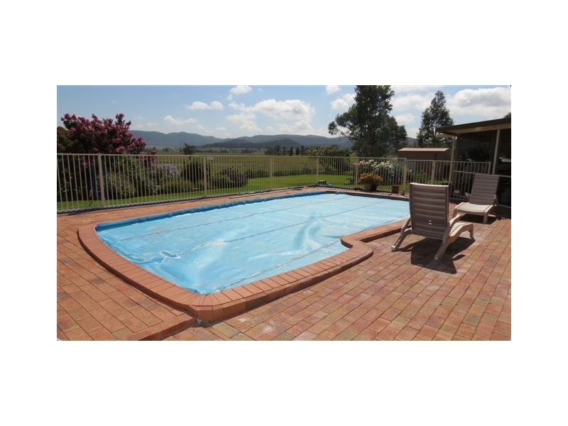 90 Yarraman Rd, Muswellbrook NSW 2333