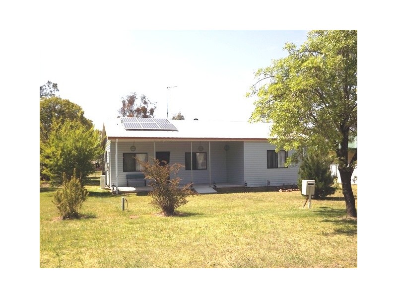 15 Hill St, Coonabarabran NSW 2357