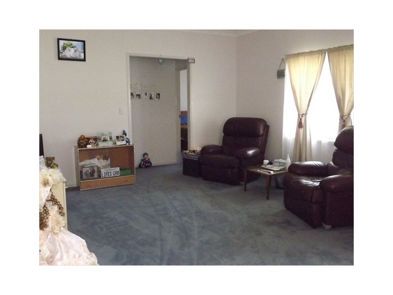 15 Hill St, Coonabarabran NSW 2357