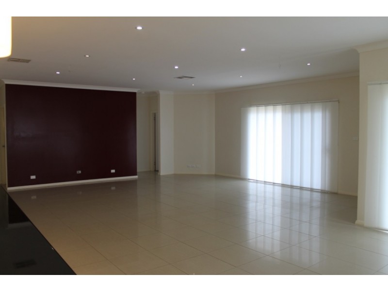 26 Coolibah Drive, Inverell NSW 2360