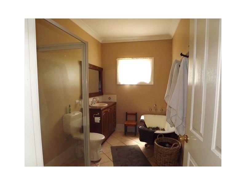 7 George St, Coonabarabran NSW 2357