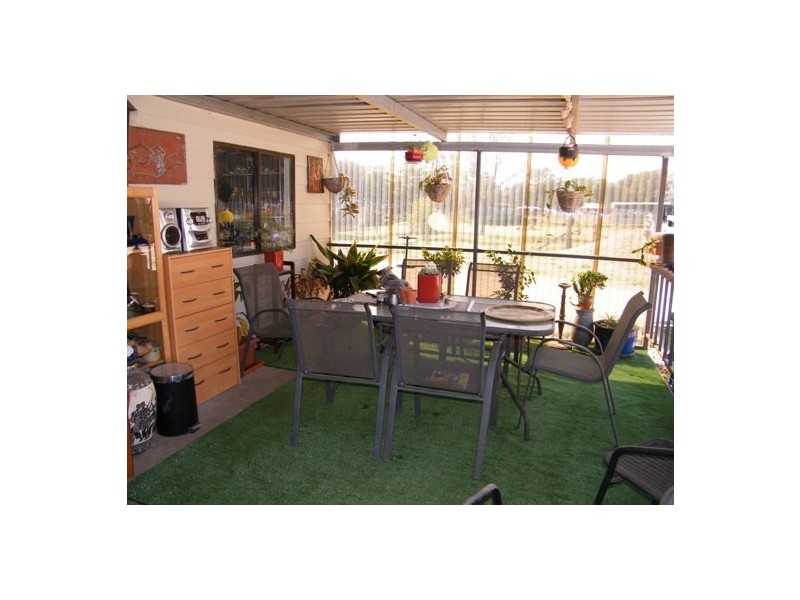 4 Arnold Ave, Spring Ridge NSW 2343
