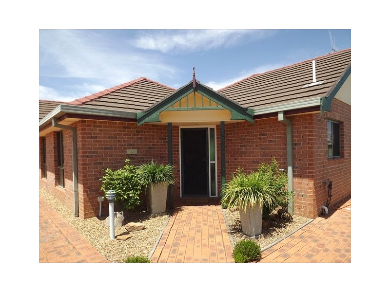 5/64 Timor St, Coonabarabran NSW 2357